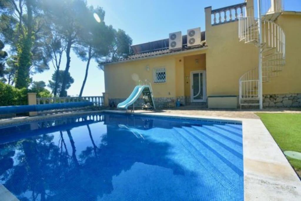 Villa En Platja De Aro With Pool 450M From The Beach プラヤ・デアロ エクステリア 写真