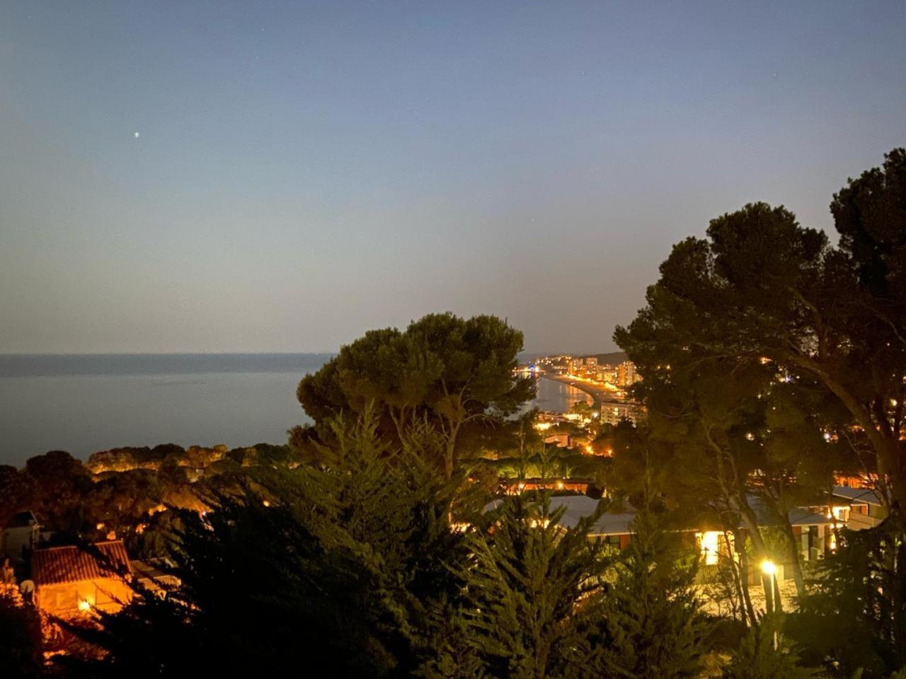 Villa En Platja De Aro With Pool 450M From The Beach プラヤ・デアロ エクステリア 写真