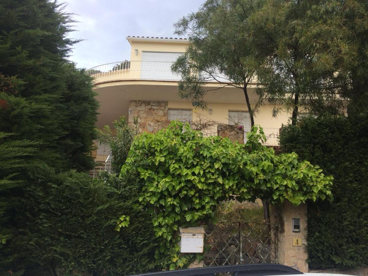 Villa En Platja De Aro With Pool 450M From The Beach プラヤ・デアロ エクステリア 写真